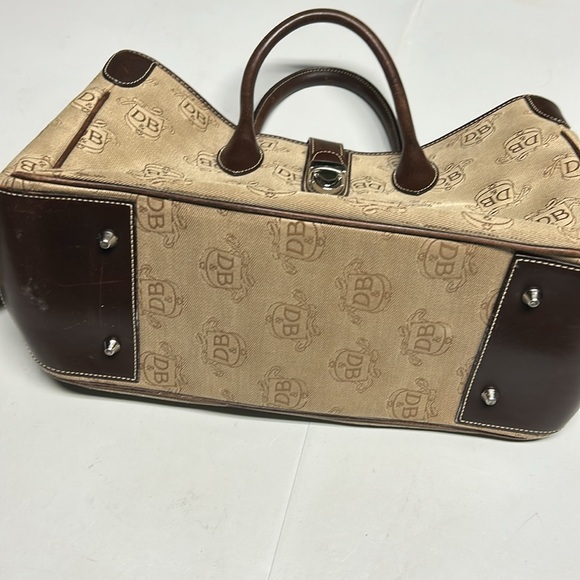 Dooney & Bourke cabana tote bag and wristlet wallet - Picture 3 of 14